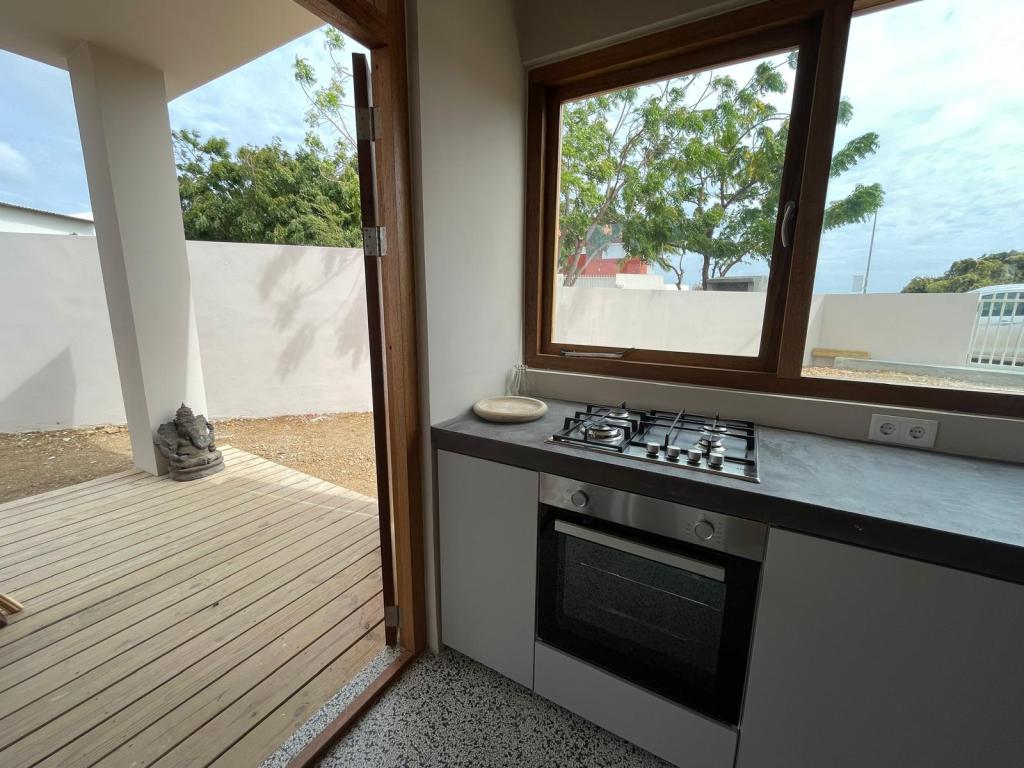 Keuken en overgang veranda Ti 