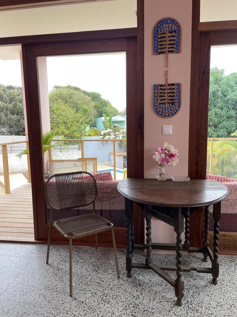 Toko Gem table inside